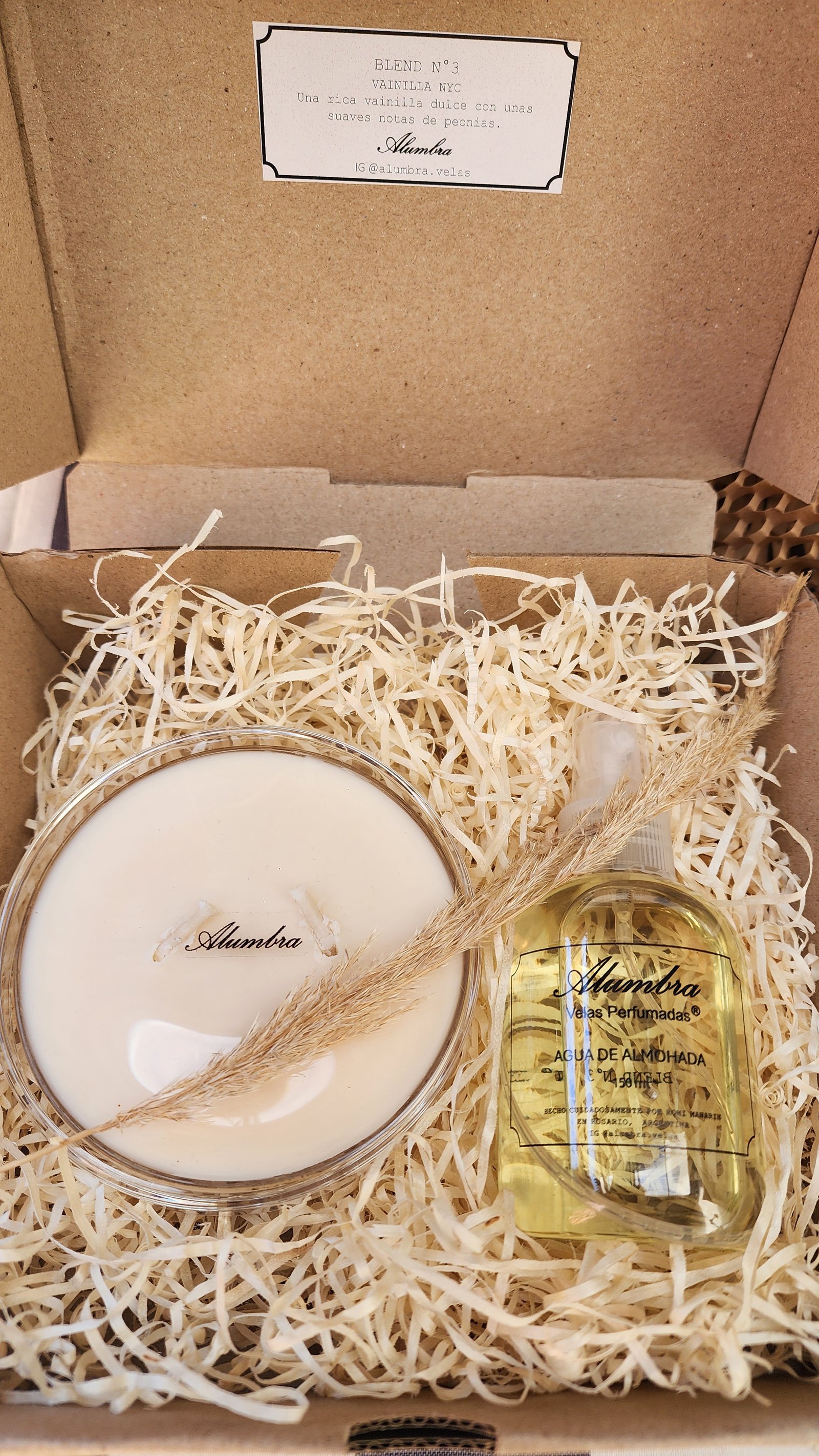 Alumbra Box Mom